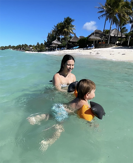 Sergei Polunin and Elena Ilinykh with their son Mir are resting in Mauritius